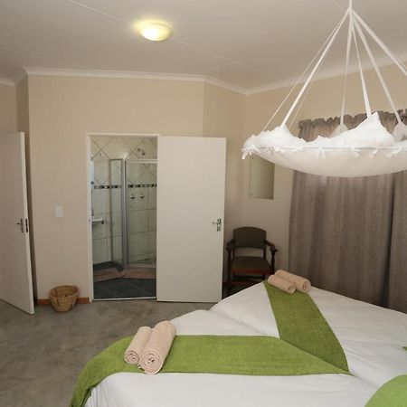 شقة Orange House Self Catering آوس المظهر الخارجي الصورة